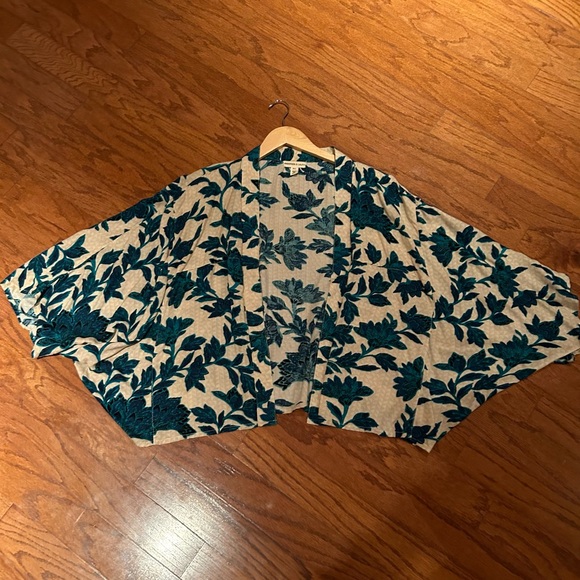 Anthropologie Anderson and Lauth Kimono - Picture 9 of 9